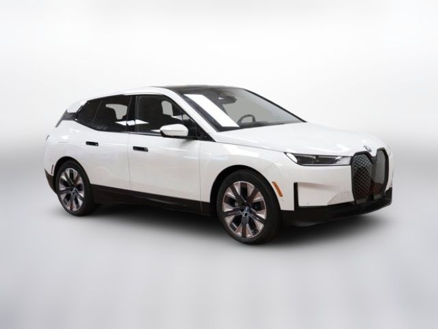 2025 BMW iX xDrive50