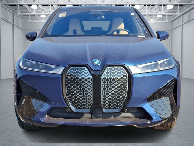 2025 BMW iX xDrive50