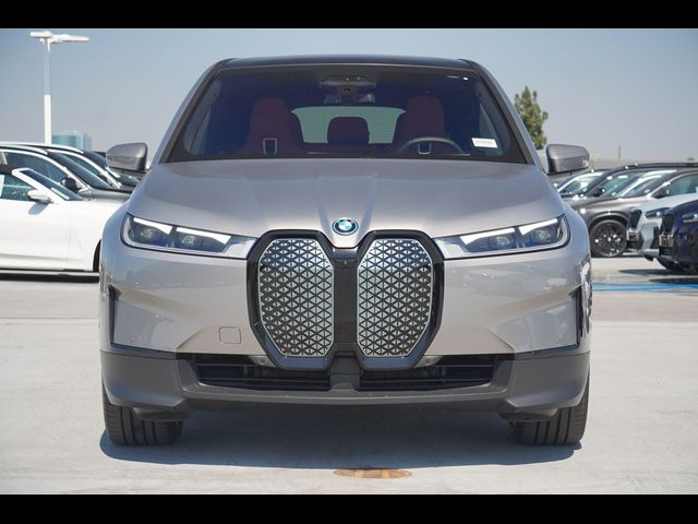 2025 BMW iX xDrive50