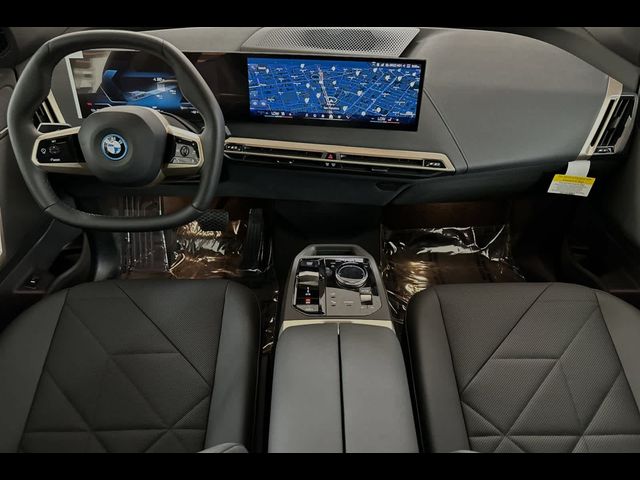 2025 BMW iX xDrive50