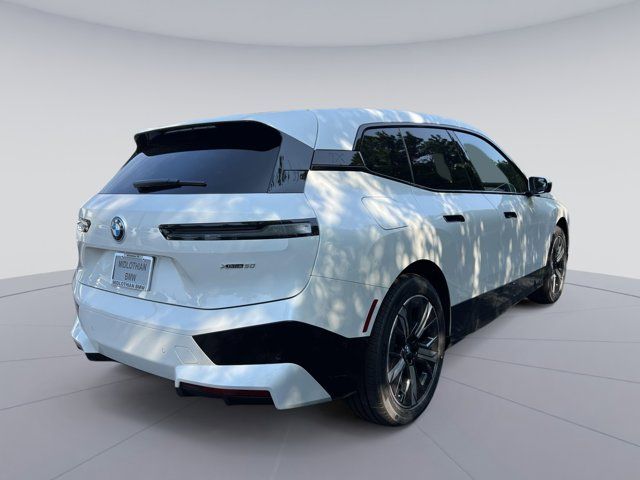 2025 BMW iX xDrive50