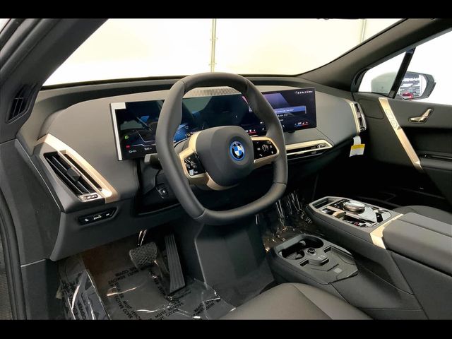 2025 BMW iX xDrive50