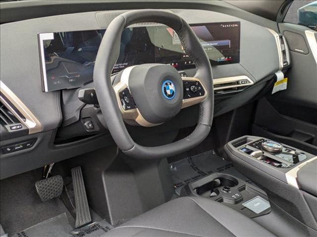 2025 BMW iX xDrive50