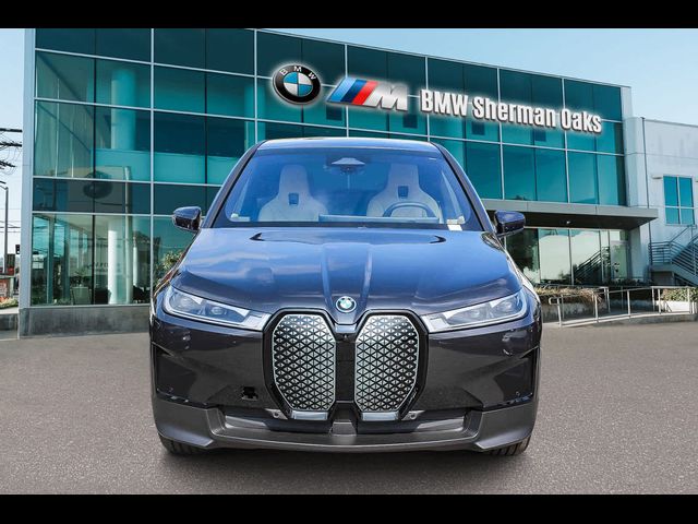 2025 BMW iX xDrive50