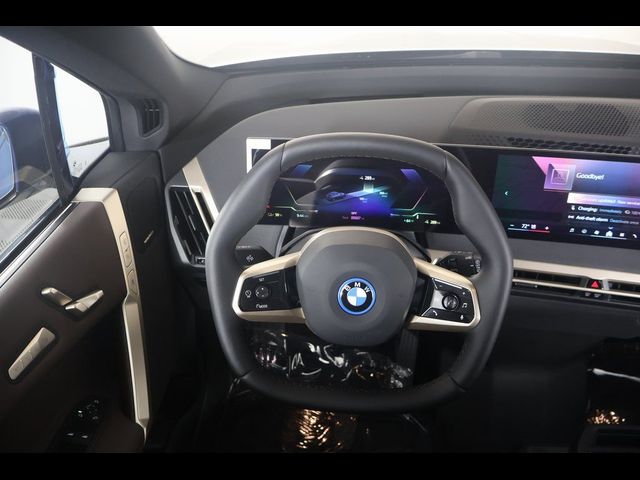 2025 BMW iX xDrive50