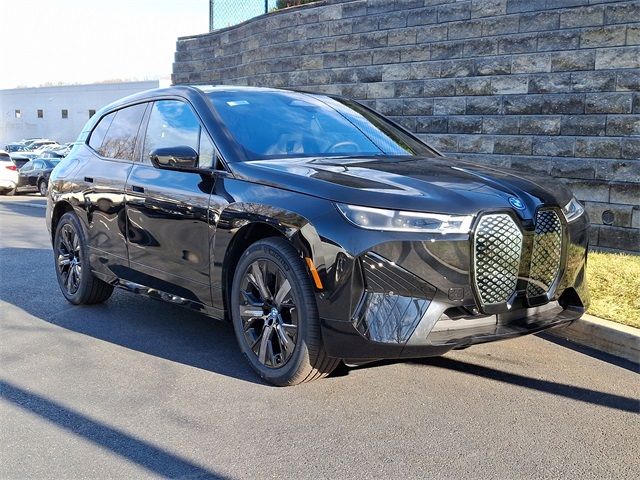 2025 BMW iX xDrive50