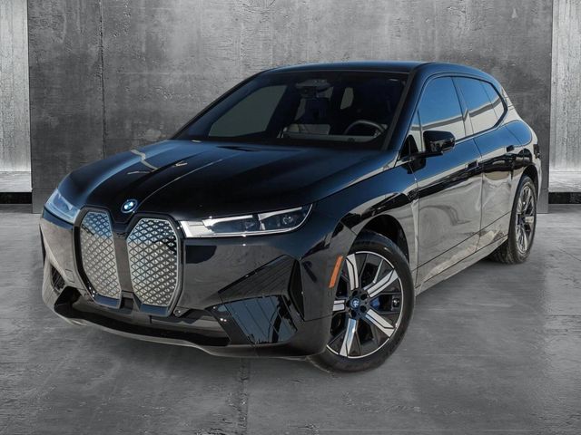 2025 BMW iX xDrive50