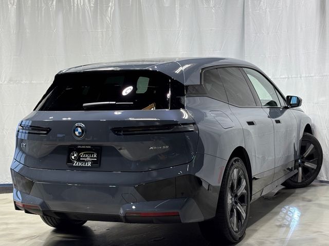 2025 BMW iX xDrive50