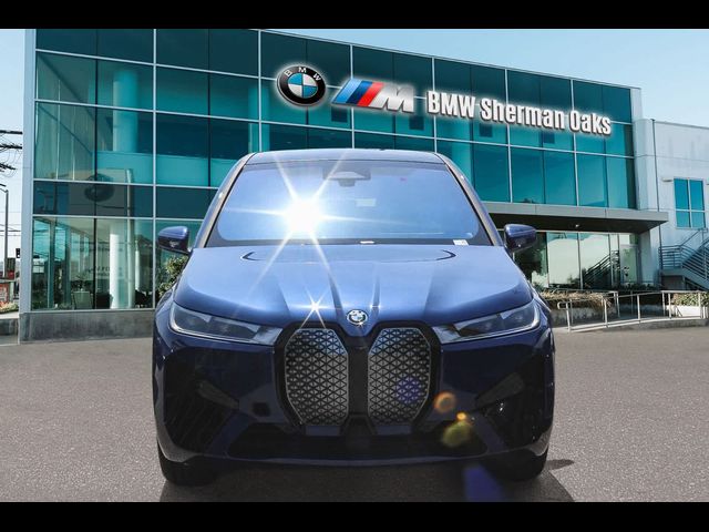 2025 BMW iX xDrive50