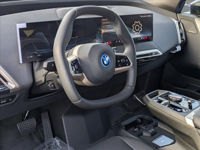 2025 BMW iX xDrive50