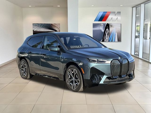 2025 BMW iX xDrive50