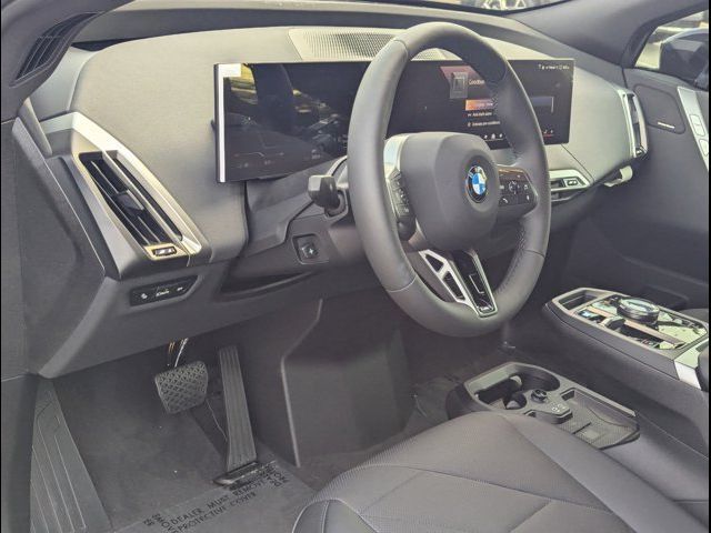 2025 BMW iX xDrive50