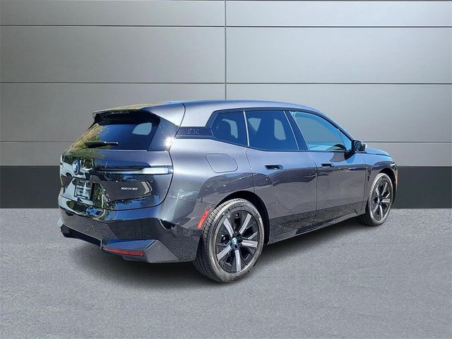 2025 BMW iX xDrive50