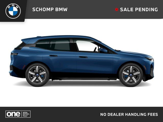 2025 BMW iX xDrive50