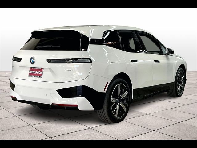 2025 BMW iX xDrive50
