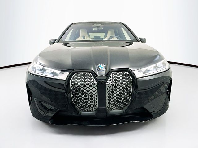 2025 BMW iX xDrive50