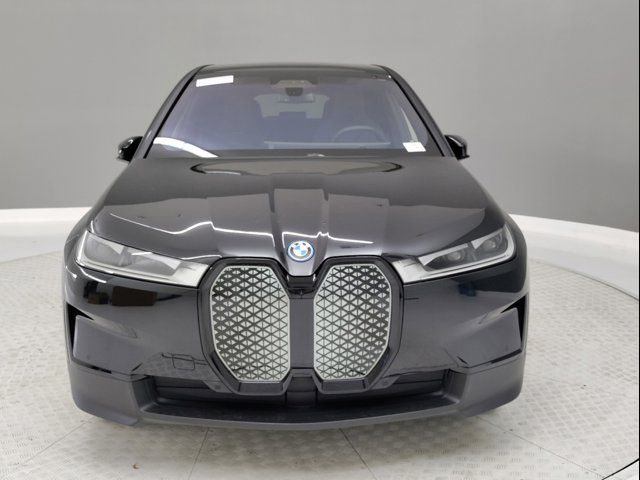 2025 BMW iX xDrive50