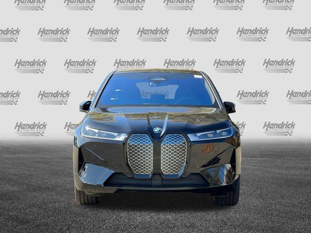 2025 BMW iX xDrive50