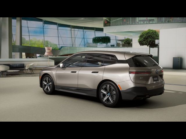 2025 BMW iX xDrive50