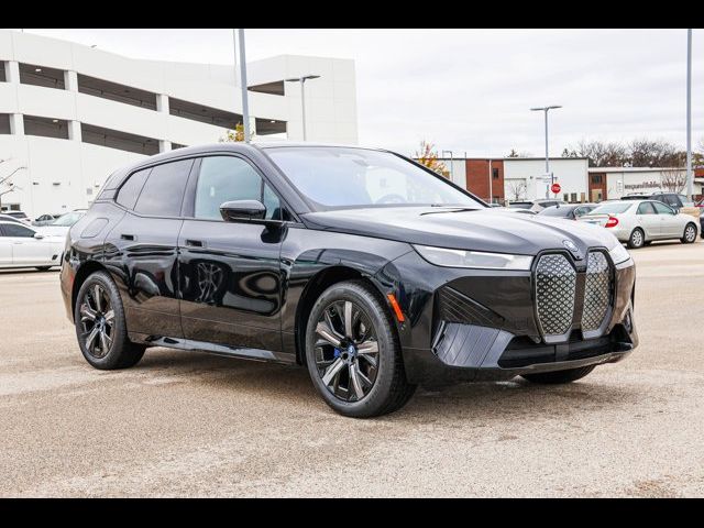 2025 BMW iX xDrive50