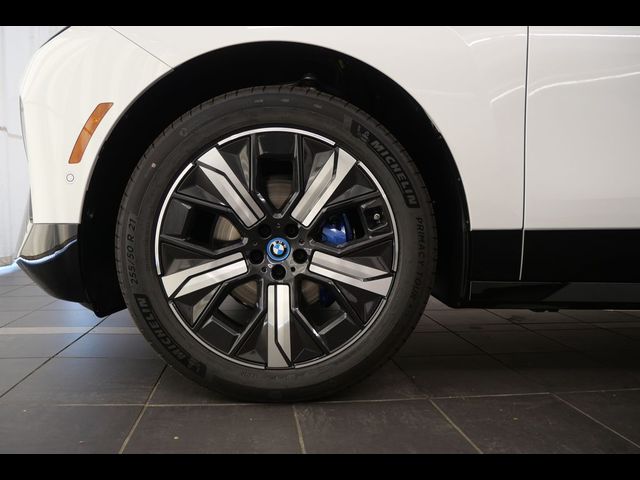 2025 BMW iX xDrive50