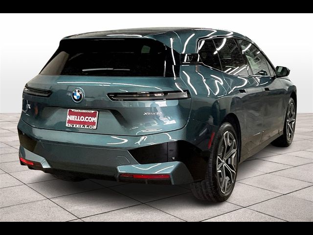 2025 BMW iX xDrive50