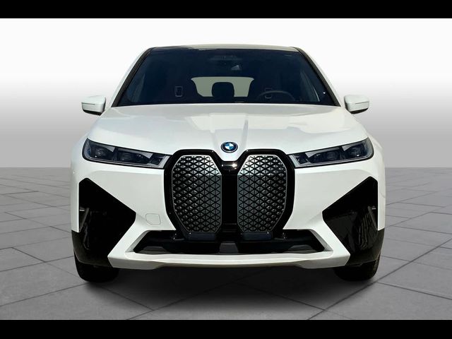 2025 BMW iX xDrive50