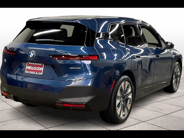 2025 BMW iX xDrive50