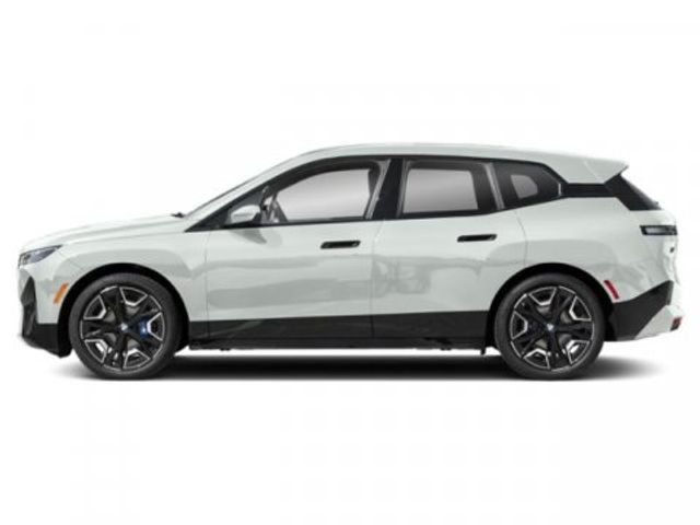 2025 BMW iX xDrive50