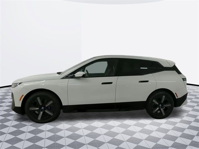 2025 BMW iX xDrive50