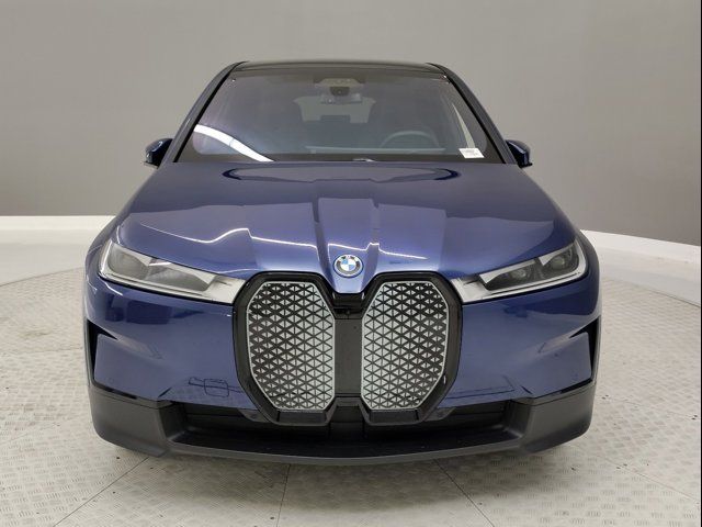 2025 BMW iX xDrive50