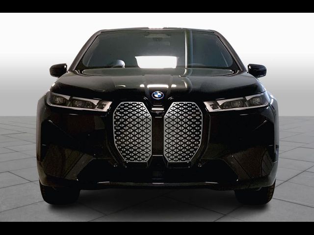 2025 BMW iX xDrive50