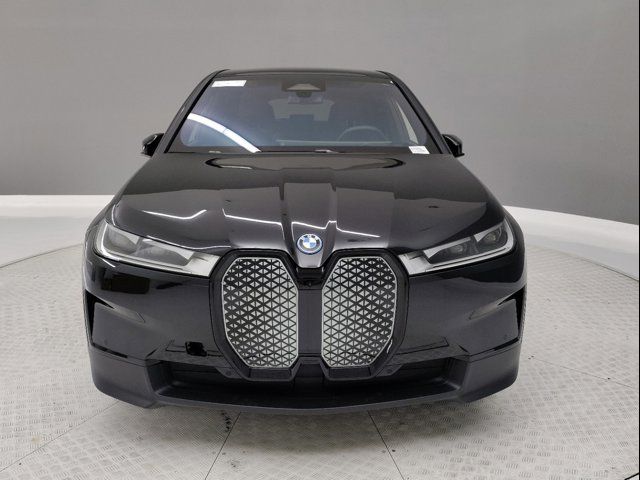 2025 BMW iX xDrive50