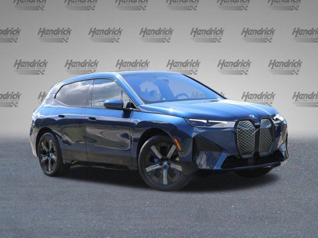 2025 BMW iX xDrive50