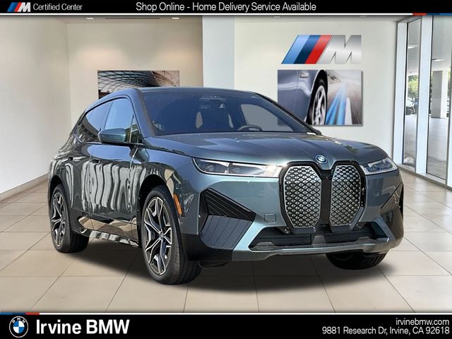 2025 BMW iX xDrive50