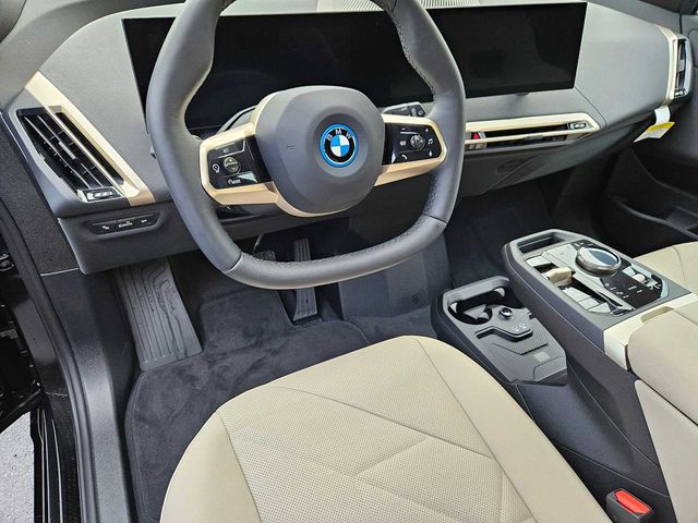 2025 BMW iX xDrive50