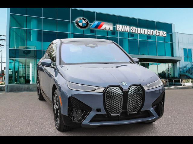 2025 BMW iX xDrive50