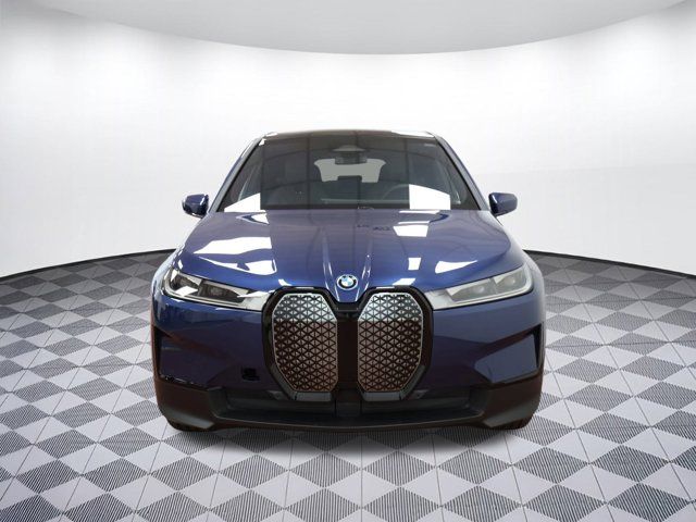 2025 BMW iX xDrive50