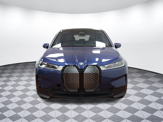 2025 BMW iX xDrive50