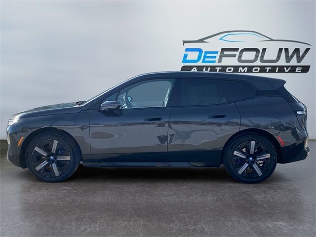 2025 BMW iX xDrive50