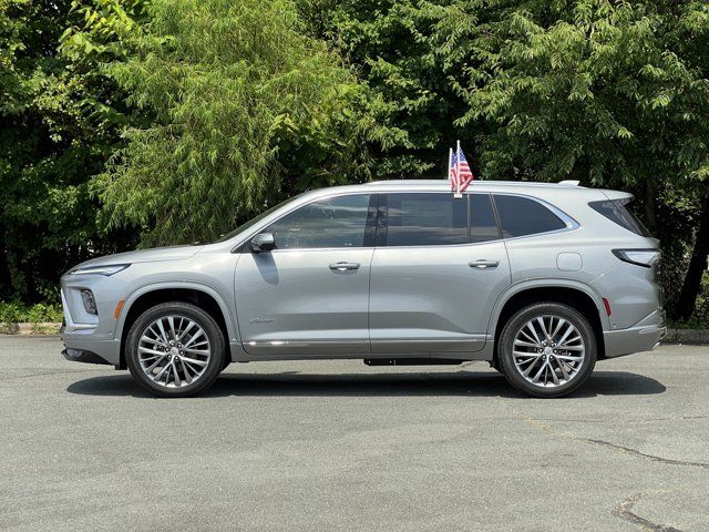 2025 Buick Enclave Avenir