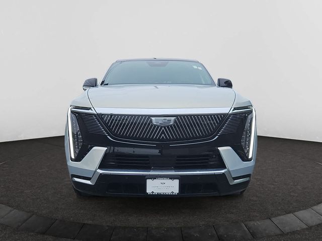 2025 Cadillac Escalade IQ Luxury 2