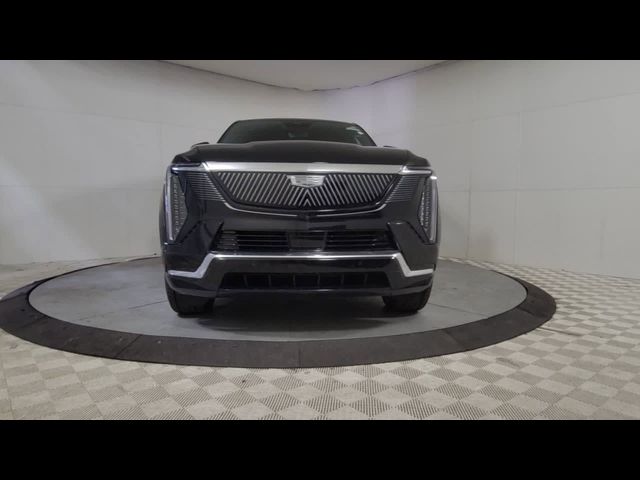 2025 Cadillac Escalade IQ Luxury 2