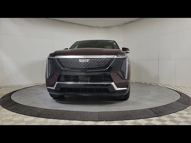 2025 Cadillac Escalade IQ Luxury 2