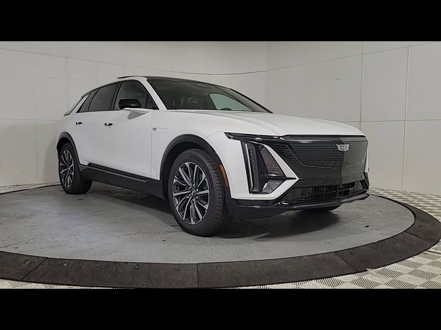 2025 Cadillac LYRIQ Sport