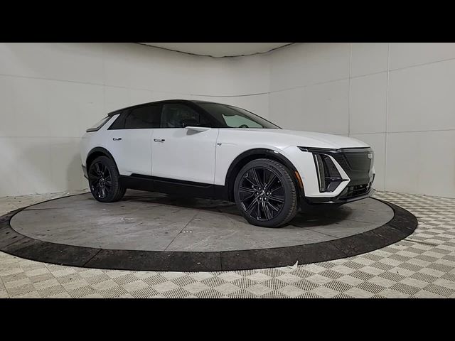 2025 Cadillac LYRIQ Sport