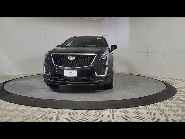 2025 Cadillac XT5 Sport