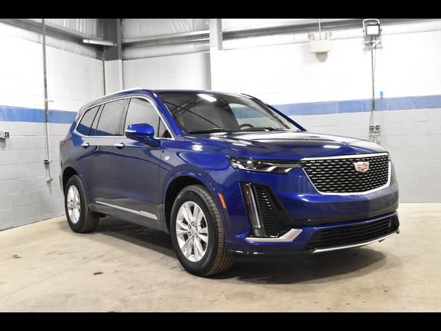 2025 Cadillac XT6 AWD Luxury