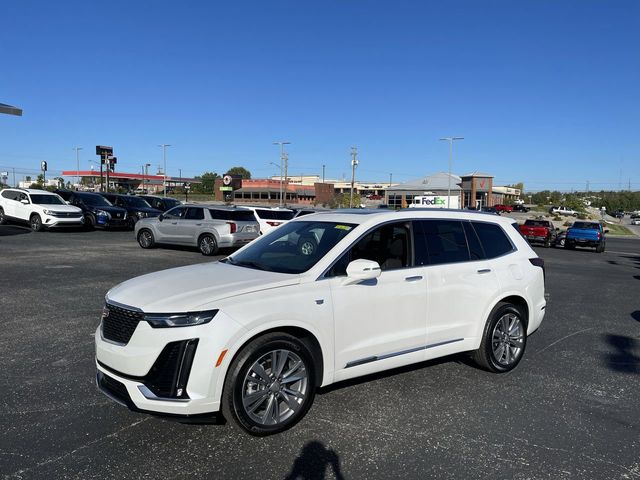 2025 Cadillac XT6 Premium Luxury