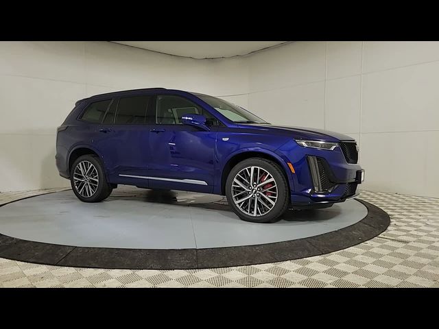 2025 Cadillac XT6 Sport